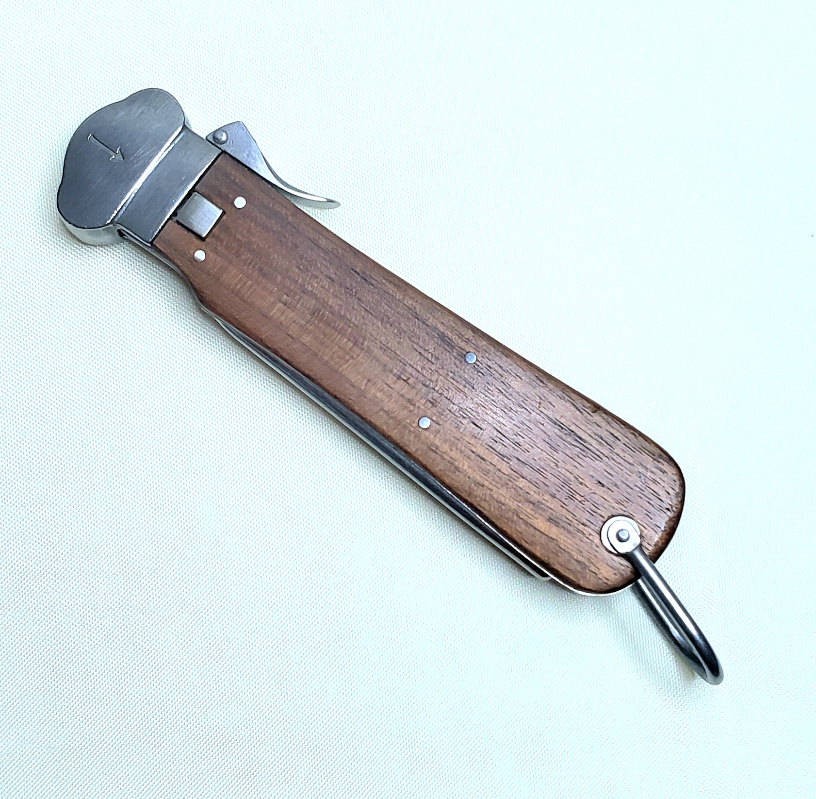 Edged Weapons.